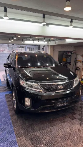 Kia Motors Sorento 3.5 V6 24V 278cv 4X4 Aut. 2014