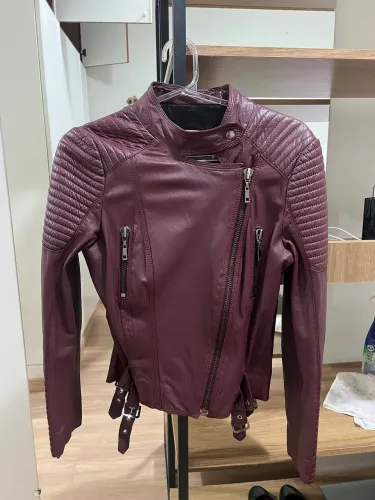 Jaqueta de Couro Schutz