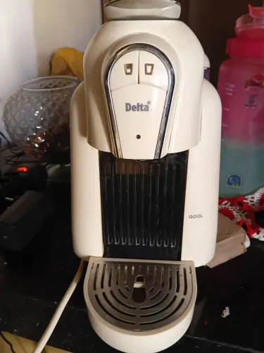 Máquina de café delta