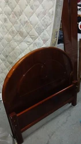 Cama e colchão