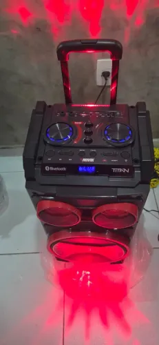 Caixa de som titan NOVIK 500 wts nova na caixa