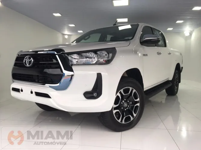 Toyota Hilux CD SRV 4X4 2.8 TDI Diesel Aut. 2026