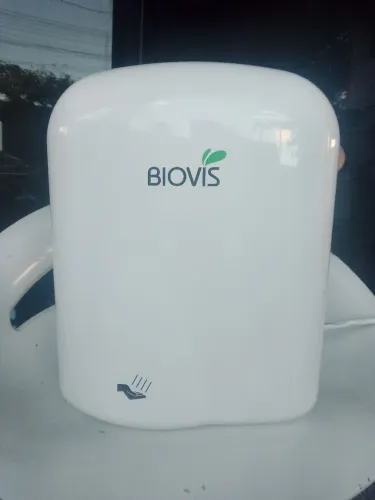 Secadora de mãos automática 