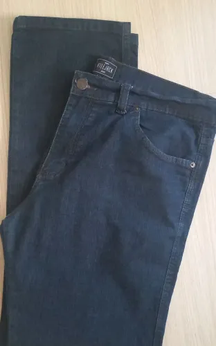 CALÇA JEANS MASCULINA VILEJACKE 50 USADA