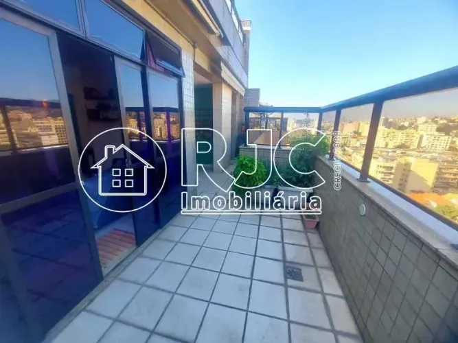 Cobertura na Praça Afonso Pena, linda! 240m2