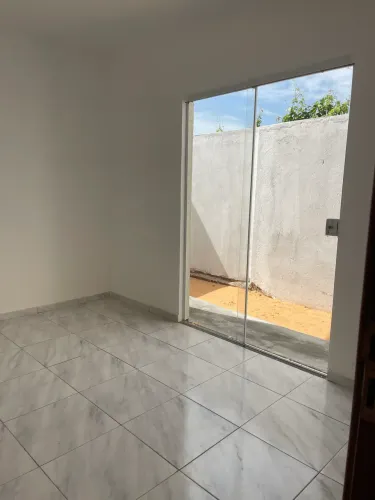 Alugo casa portal do sol