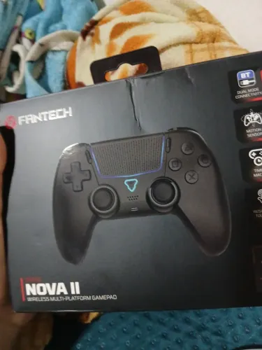Controle ps3,ps4 e pc. sem fio fantech  Nova II WGP16