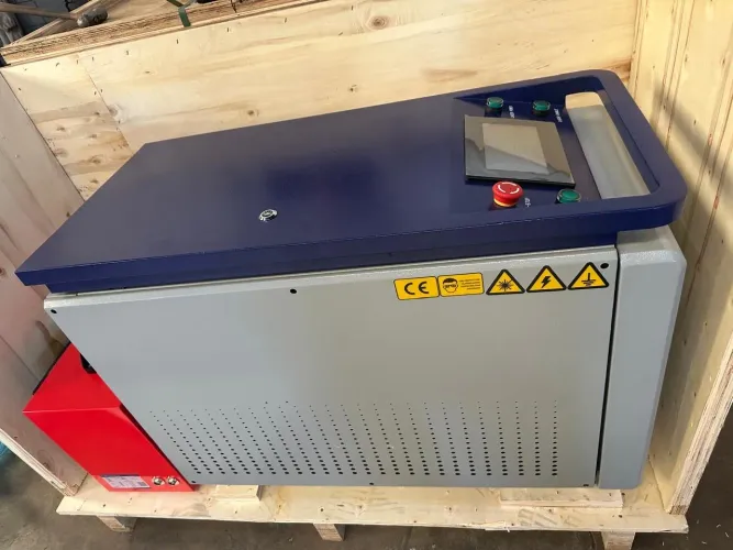 MÁQUINA DE SOLDA LASER (LEAPION) - 1500W
