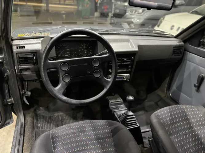 Volkswagen Voyage CL 1.8 (álcool) 1993