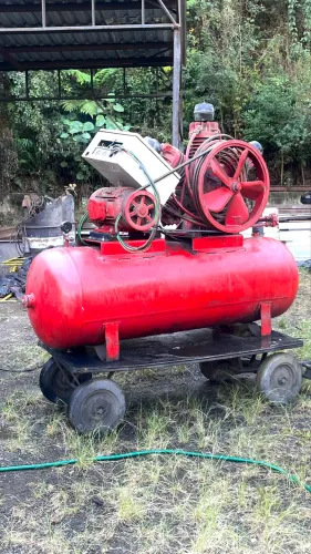 COMPRESSOR DE AR TRIFÁSICO 