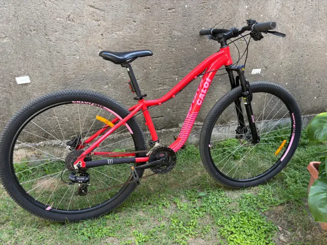 Bicicleta aro 29 Caloi feminina tamanho 15