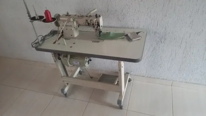 Maquina reta transporte duplo