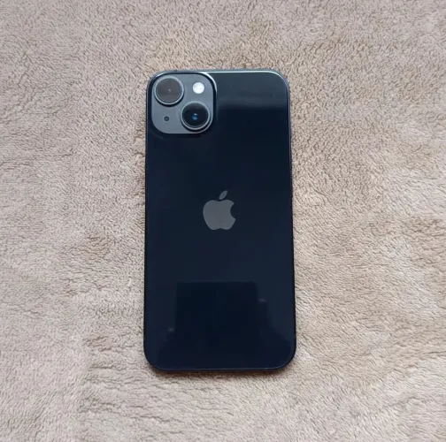 iPhone 13 128Gb em perfeito estado.