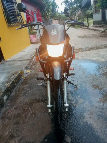 Pop 100