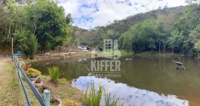 Lindo Sítio com 34.031 m² à Venda em Vargem Alta, Nova Friburgo  Região Serrana do RJ
