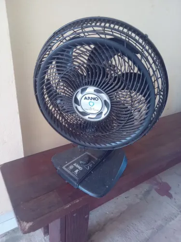 Ventilador Arno 40 cm para retirada de peças
