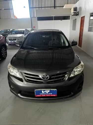 Toyota Corolla GLI 1.8 Flex 16V Aut. 2013