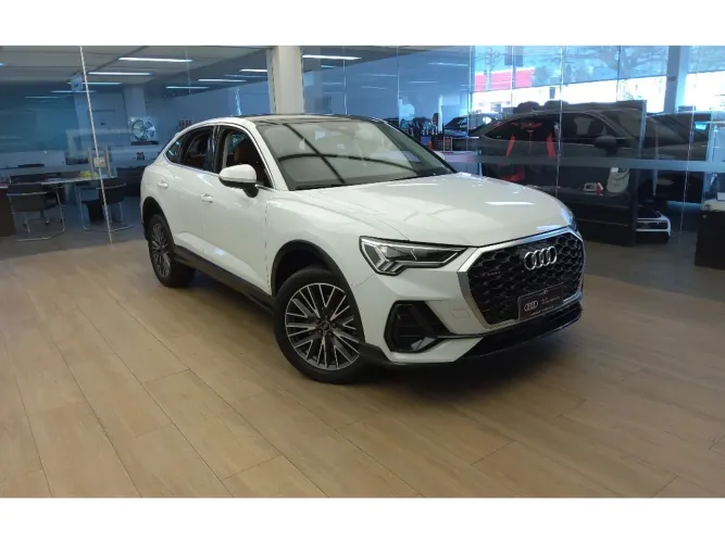 Audi Q3 SPB Performance 2.0 TFSI Tipt. Quatt. 2024