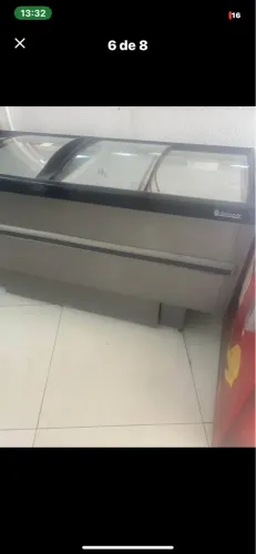 Vendo uma ilha para congelados