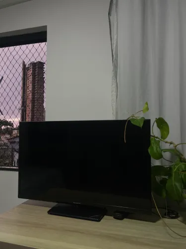 tv pra retirada de peças/concerto