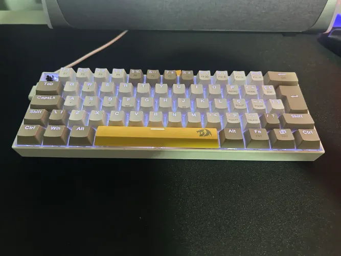 Teclado Gamer Redragon Lakshmi