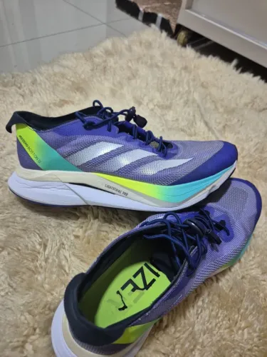 Tênis de corrida Adidas