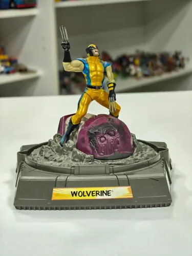 Boneco Wolverine Marvel Legends Titanium Series Diecast 2006 12cm
