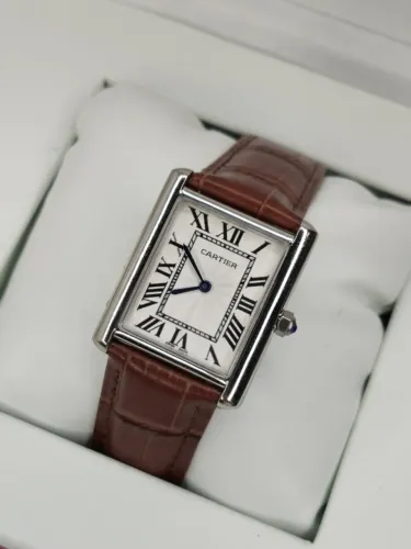 Relogio Cartier Tank Prata Pulseira Marrom AAA+ COMPRA GARANTIDA RECEBEU LIBERA PAGAMENTO