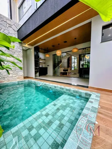Condomínio Ville França - Casa com 3 suítes, piscina (Energia solar)