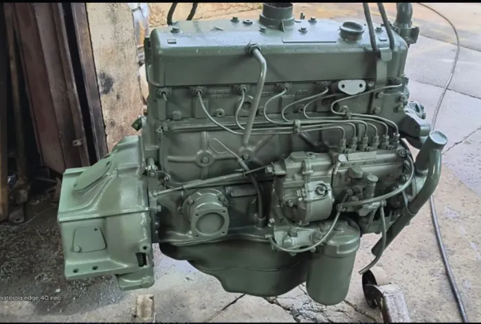 Motor 352