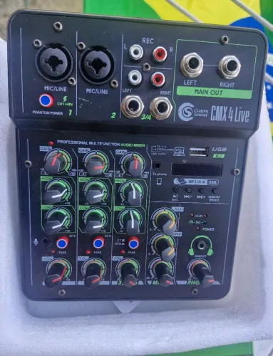 Mixer Profissional  CMX 4 LIVE