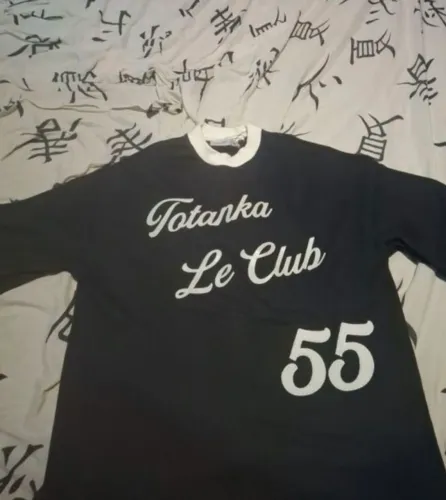 Camisa totanka le club preta