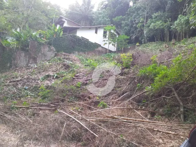 Terreno à venda, 1400 m² por R$ 210.000,00 - Itaipu - Niterói/RJ