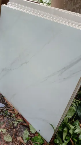 PORCELANATO