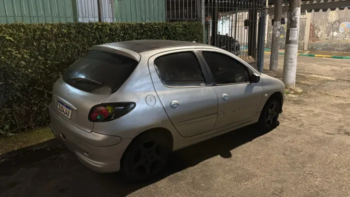 Peugeot 206 Feline 1.4/ 1.4 Flex 8V 5P 2004