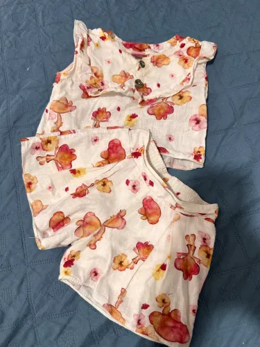 Conjunto lilica ripilica veste até 1 ano e 8 meses