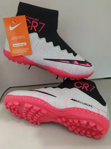 Chuteira Society Cr7