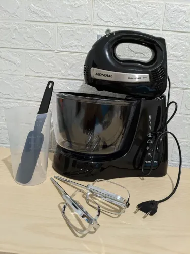 Batedeira Mondial c/ 2 Tigelas (NOVA)