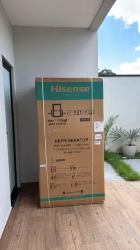 Geladeira Side by Side 2 Portas Hisense 533L Inox 220V - Nova e Lacrada