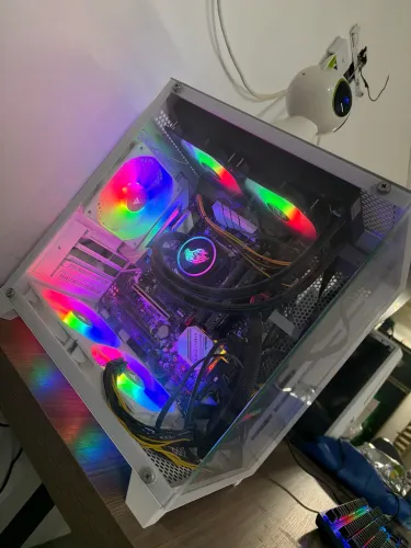 Pc gamer ryzen 7 5700g, 1tb ssd, 16gb ran, water cooler