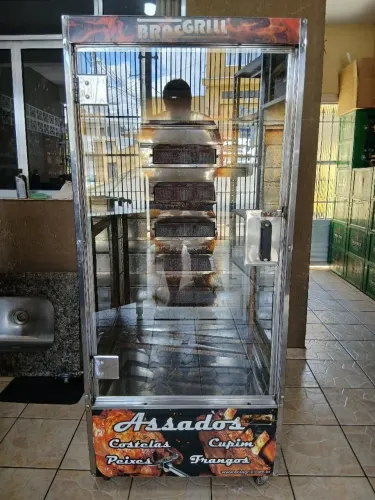 Maquina de Assar Frango e Carne Brasgrill br55 Capacid.55 unid Parcelo no Credito até 6x