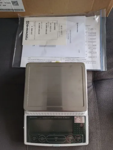 Balança Shimadzu 3200h