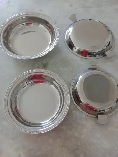 Tigelas com tampa inox