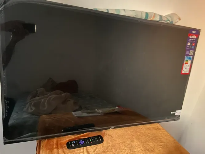 TV 50 POLEGADAS ROKU AOC - NOVA