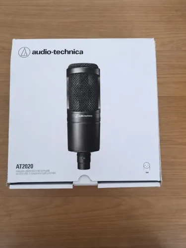 Microfone Audio-Technica AT2020 Original | Estado de Novo