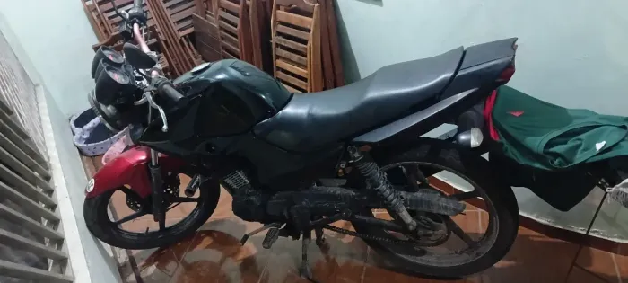 Vendo moto factor 125