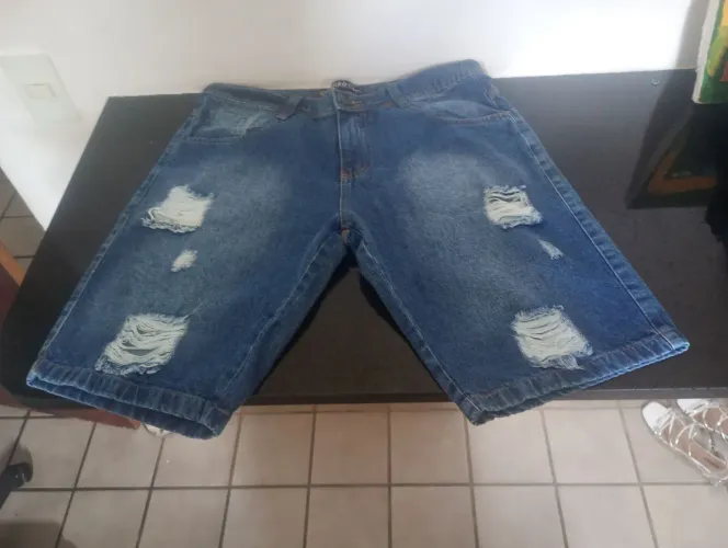 BERMUDA MASCULINA 