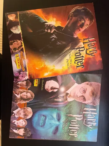 02 Álbuns de Figurinhas do Harry Potter