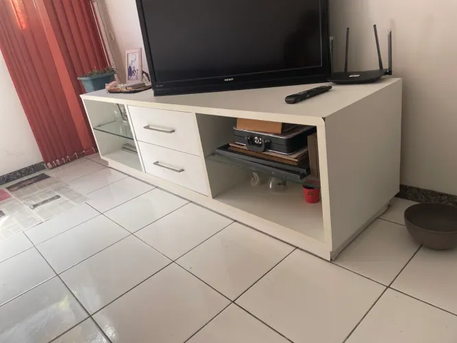 Rack de TV - 2,10m de comprimento 