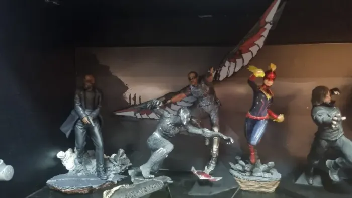 Coleção Vingadores Avengers Iron Studios